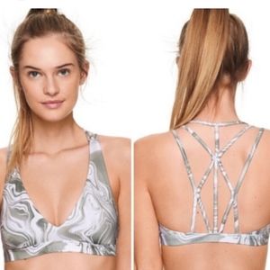 2/$25 PINK by Victoria’s Secret ultimate sports bra